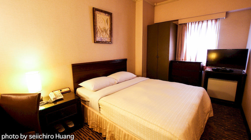 Lincoln Hotel Tainan Exterior photo